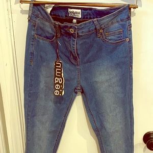 Brand new with tags Umgee  USA size 28 jeans